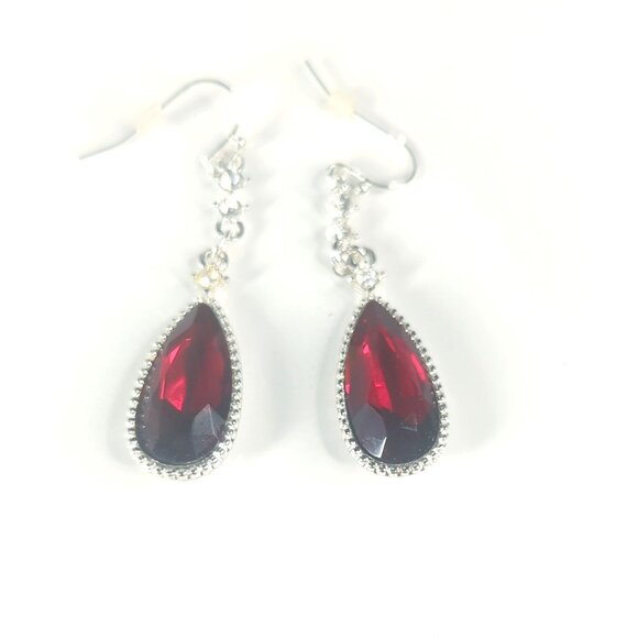 Vintage Silver-Tone & Red Stone Teardrop Rhinestone Dangle Earrings - Picture 1 of 3